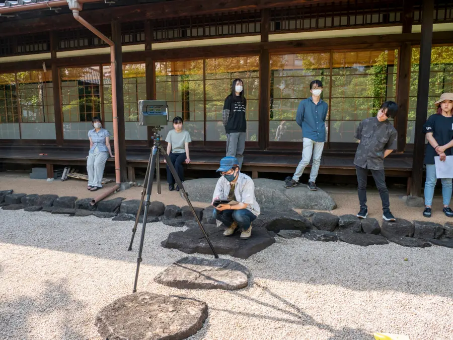 AMC開設授業「イメージ演習A」2023年05月17日 東叡山 寛永寺庭園 ゲスト 日比野克彦 東京藝術大学長